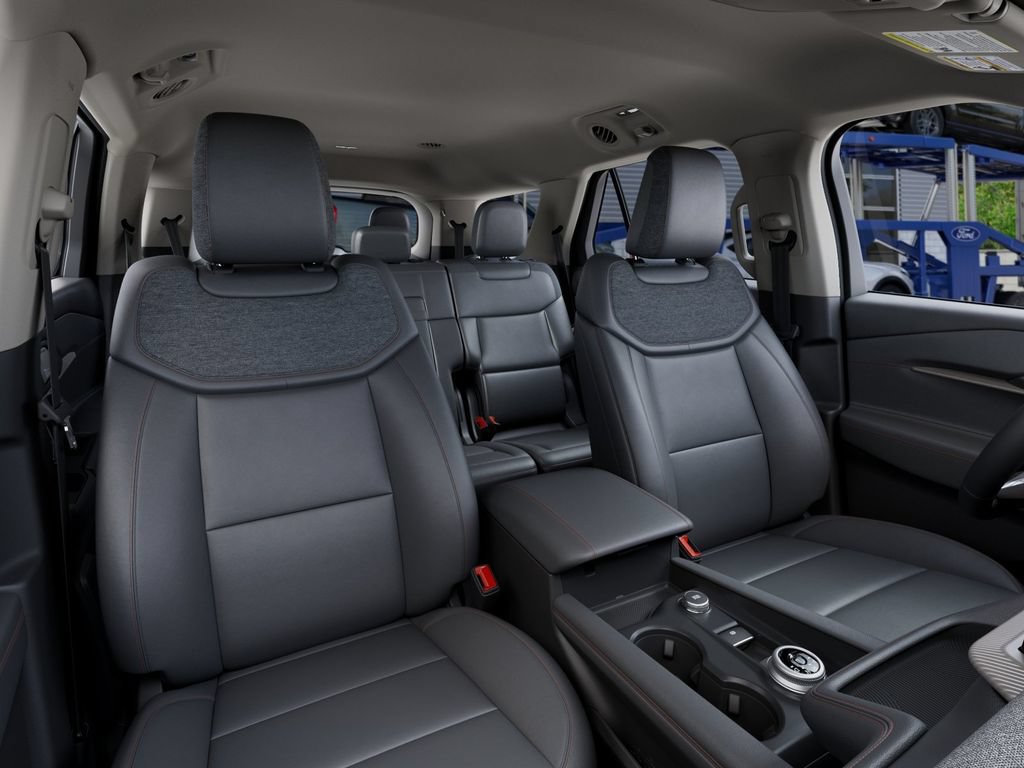 New 2027 Ford Explorer Active AWD/4WD image 12