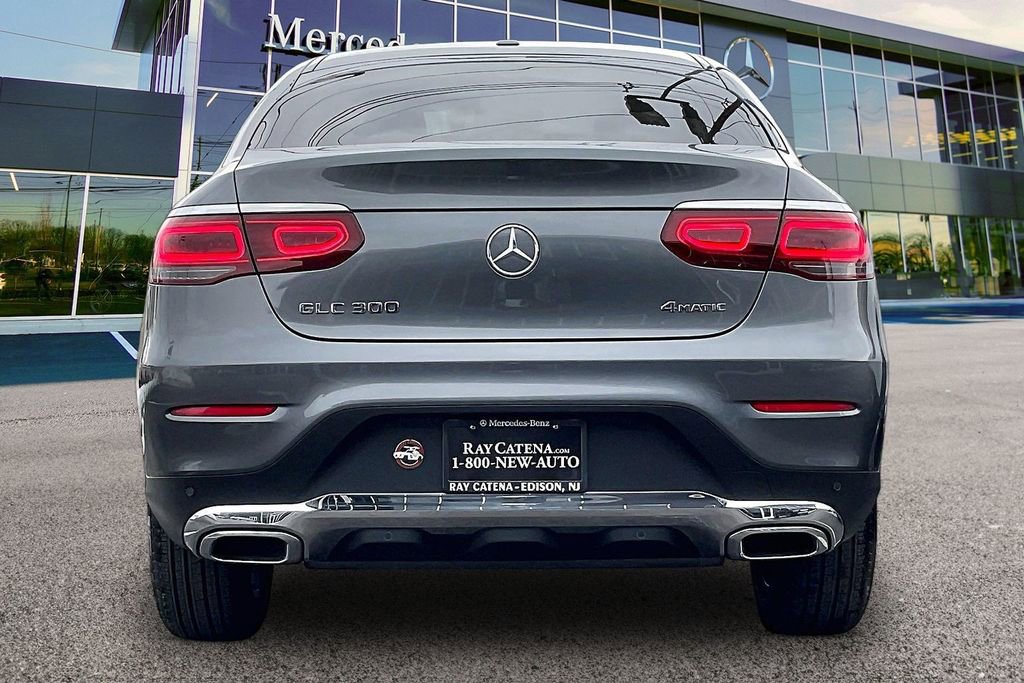 Certified 2022 Mercedes-Benz GLC 300 4MATIC Coupe image 4