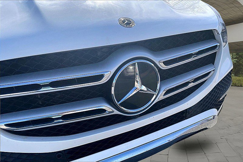 Used 2021 Mercedes-Benz GLE 350 4MATIC w/ Premium Package image 27