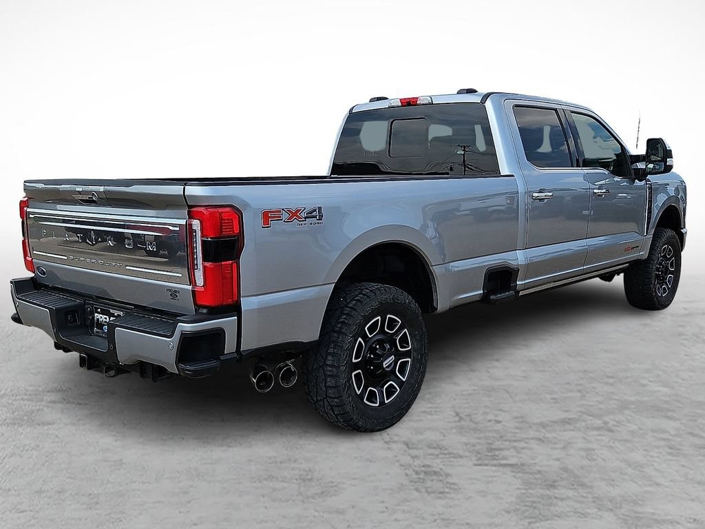 Used 2024 Ford F350 Platinum w/ FX4 Off-Road Package AWD/4WD image 11