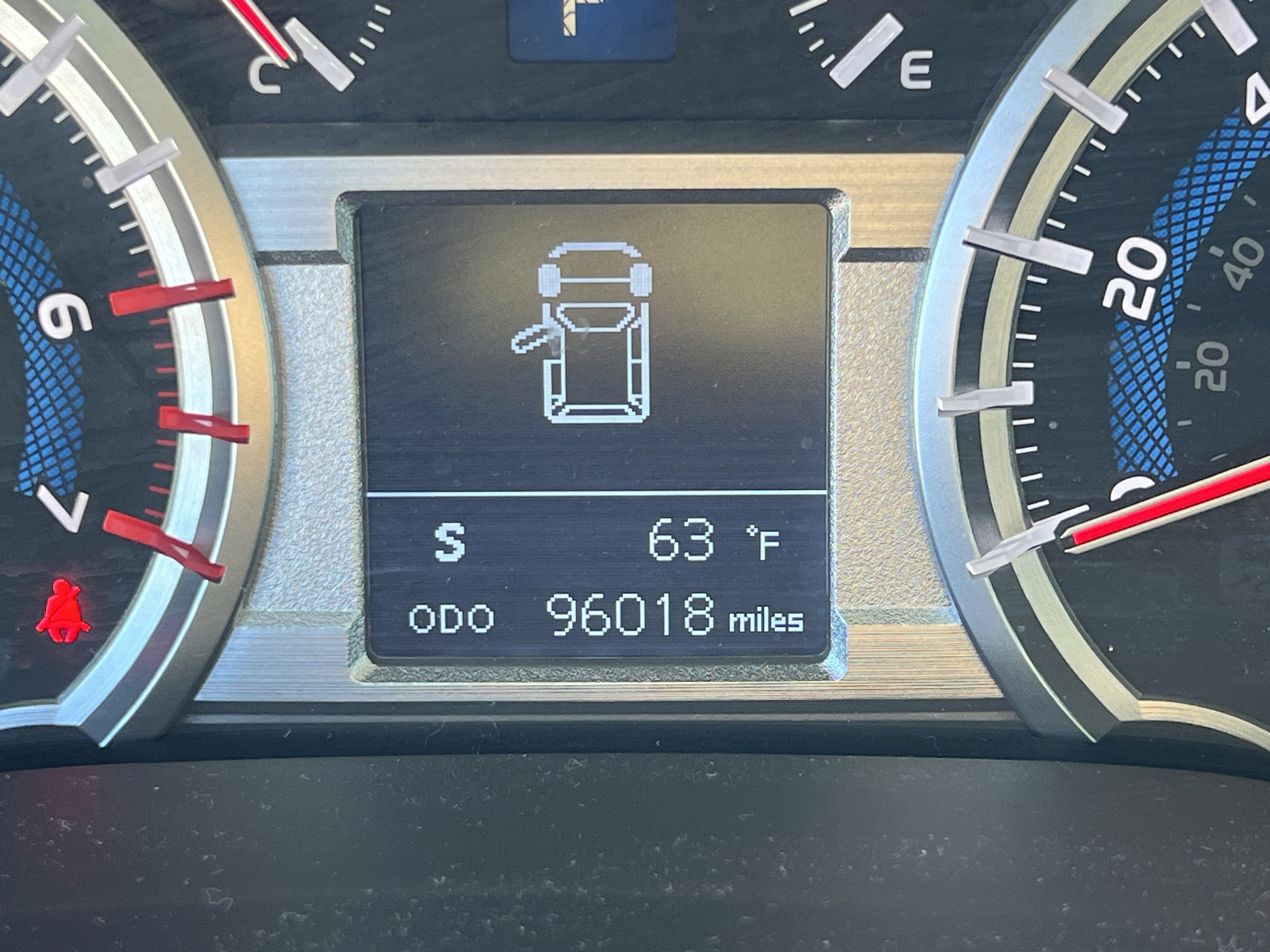 Used 2016 Toyota 4Runner SR5 Premium image 11