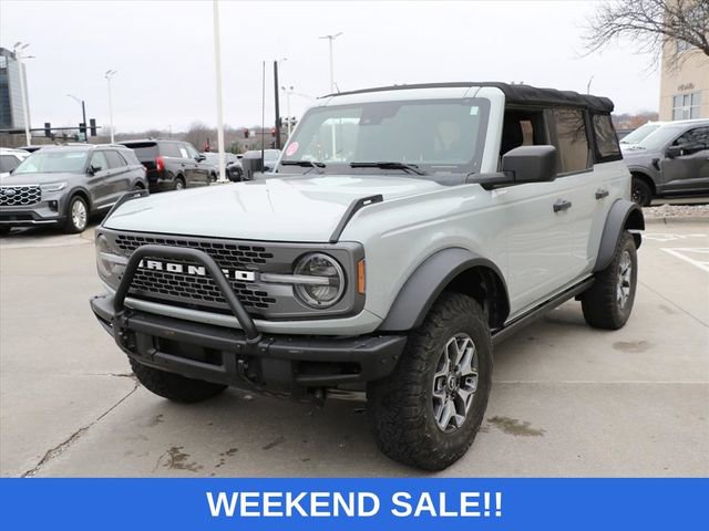 Used 2021 Ford Bronco Badlands AWD/4WD image 2
