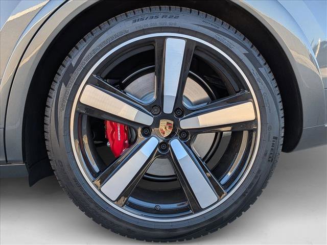 New 2025 Porsche Cayenne GTS image 29