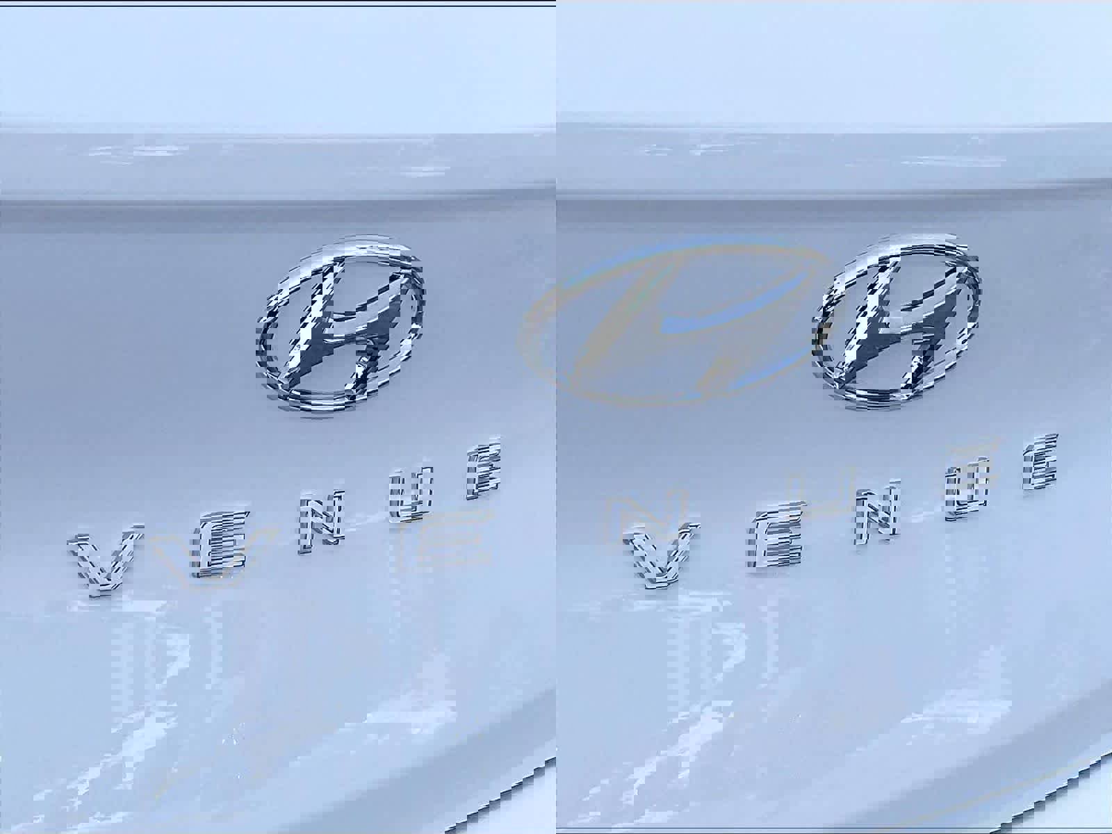 Certified 2023 Hyundai Venue Limited image 28