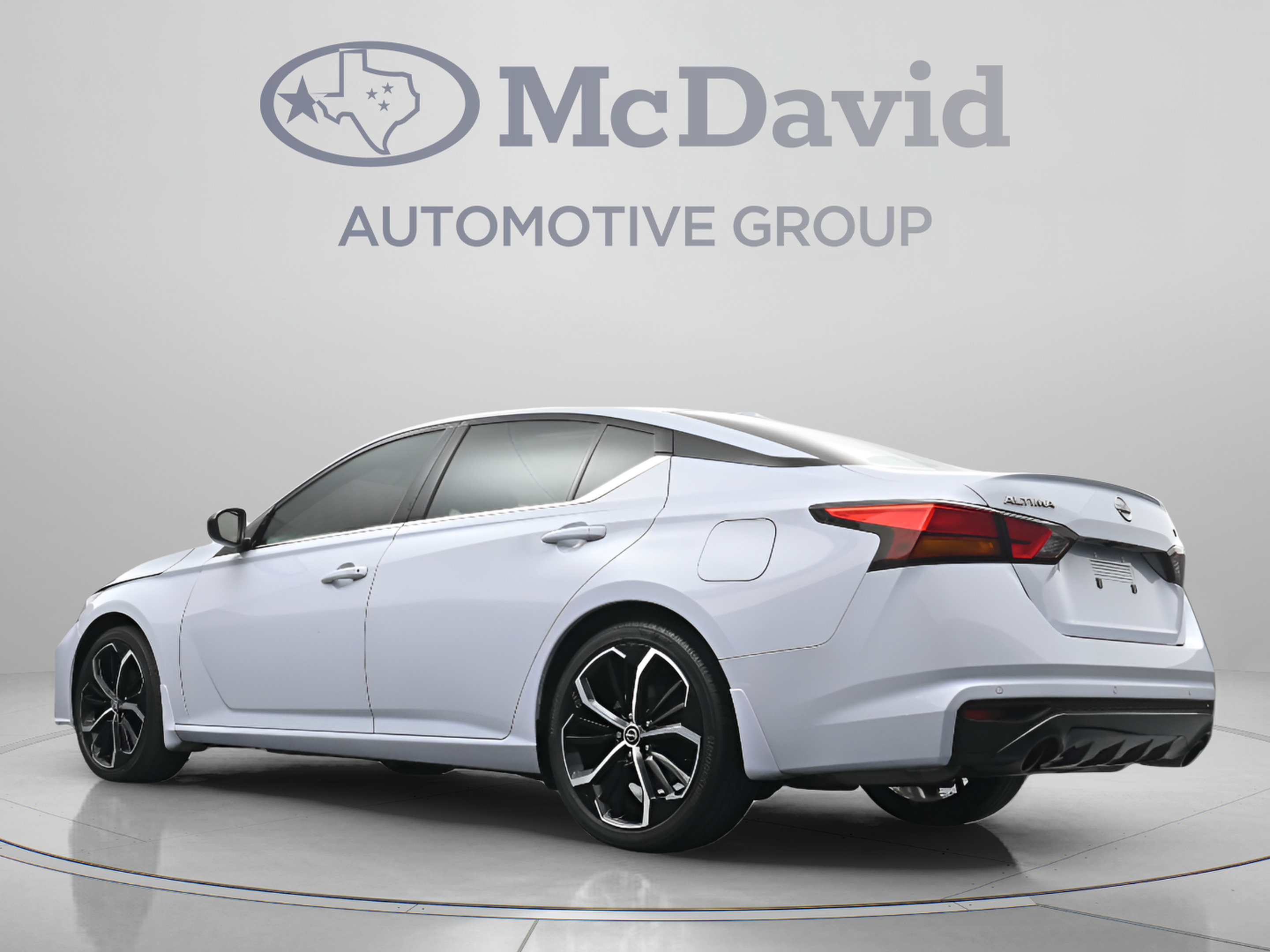 Used 2024 Nissan Altima 2.5 SR w/ SR Premium Package FWD image 29