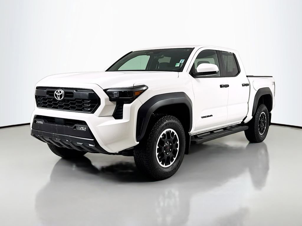 Used 2025 Toyota Tacoma TRD Off-Road image 1