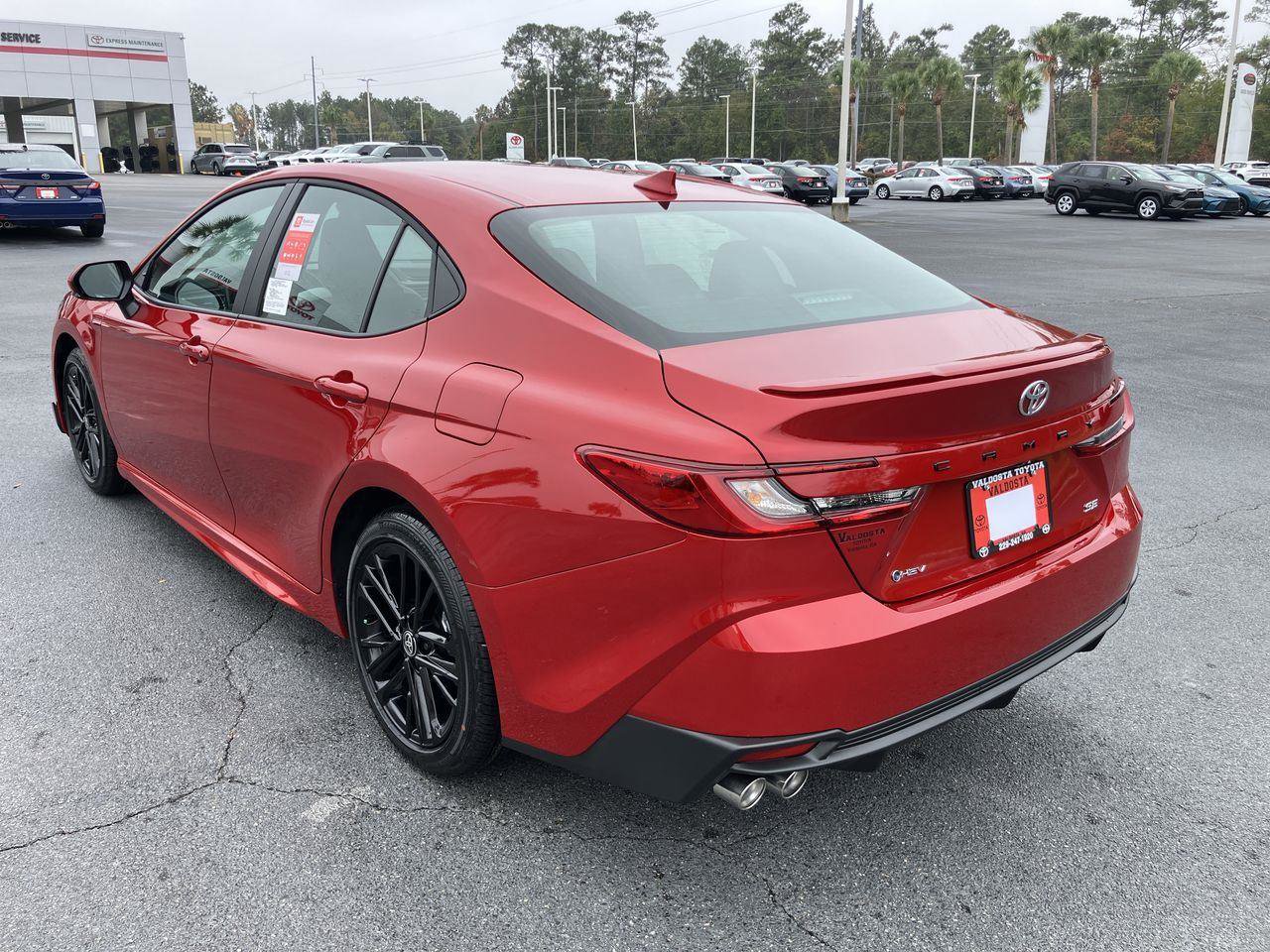 New 2026 Toyota Camry SE image 3