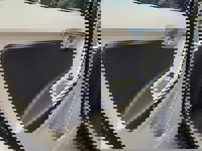 Used 2012 Volvo XC60 T6 image 15