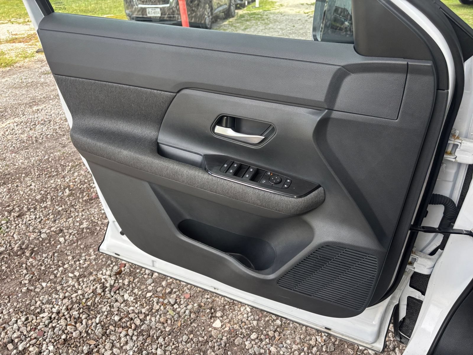 Used 2026 Nissan Kicks SV w/ Cold Weather Package AWD/4WD image 18