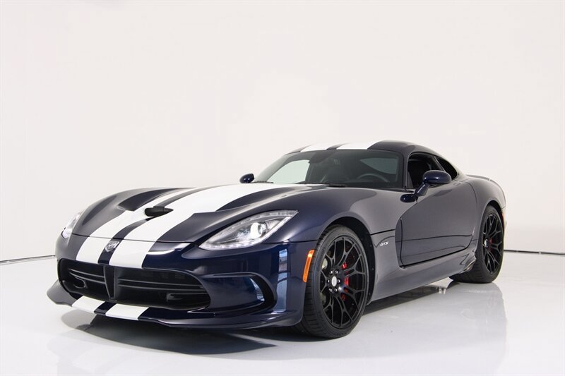 Used 2014 SRT Viper GTS w/ GTS Laguna Interior Package RWD image 4