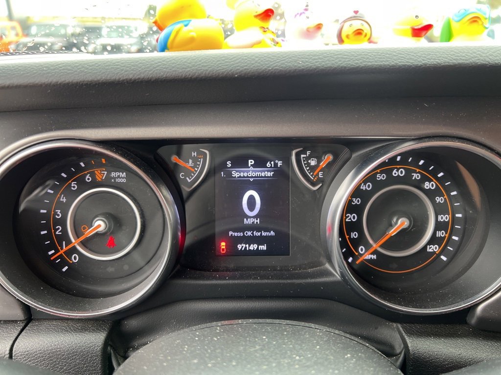 Used 2023 Jeep Gladiator Sport image 7