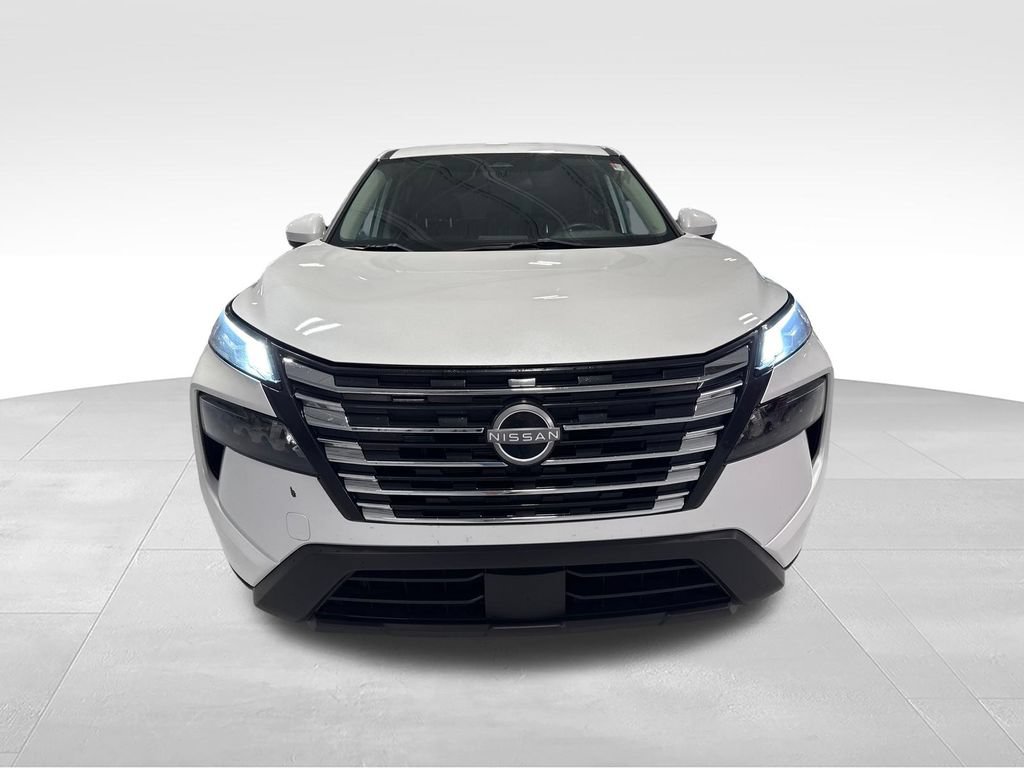 Used 2024 Nissan Rogue SV AWD/4WD image 49