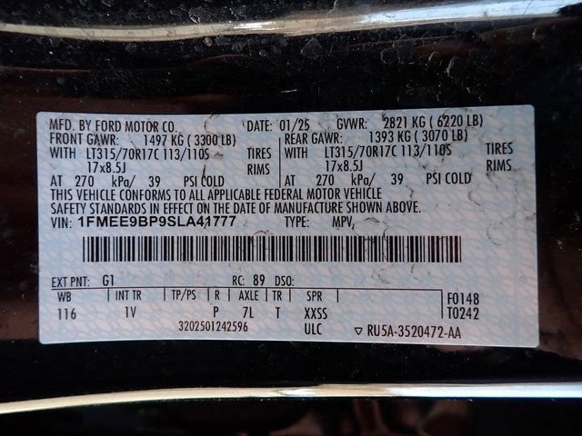 Used 2025 Ford Bronco Badlands image 13