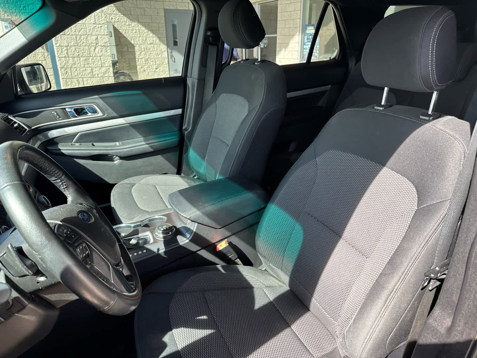 Used 2017 Ford Explorer XLT w/ Equipment Group 201A image 12