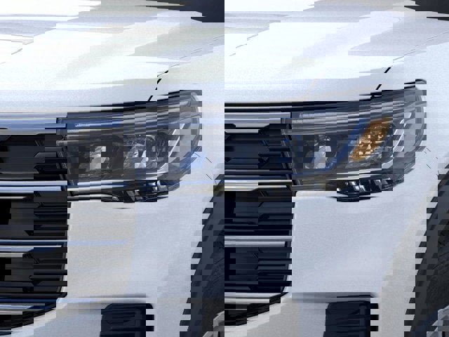 New 2025 Ford Explorer Active image 18