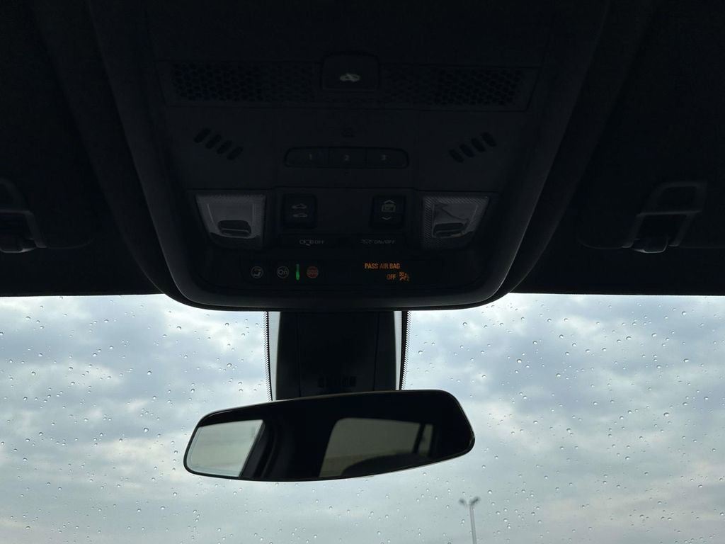 Used 2023 Cadillac XT6 Premium Luxury w/ LPO, Floor Liner Package image 34