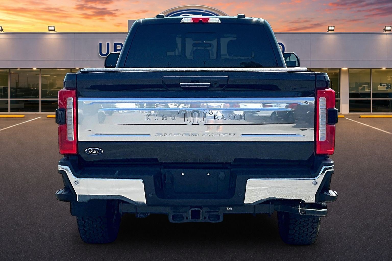 Certified 2023 Ford F350 King Ranch w/ Chrome Package AWD/4WD image 4