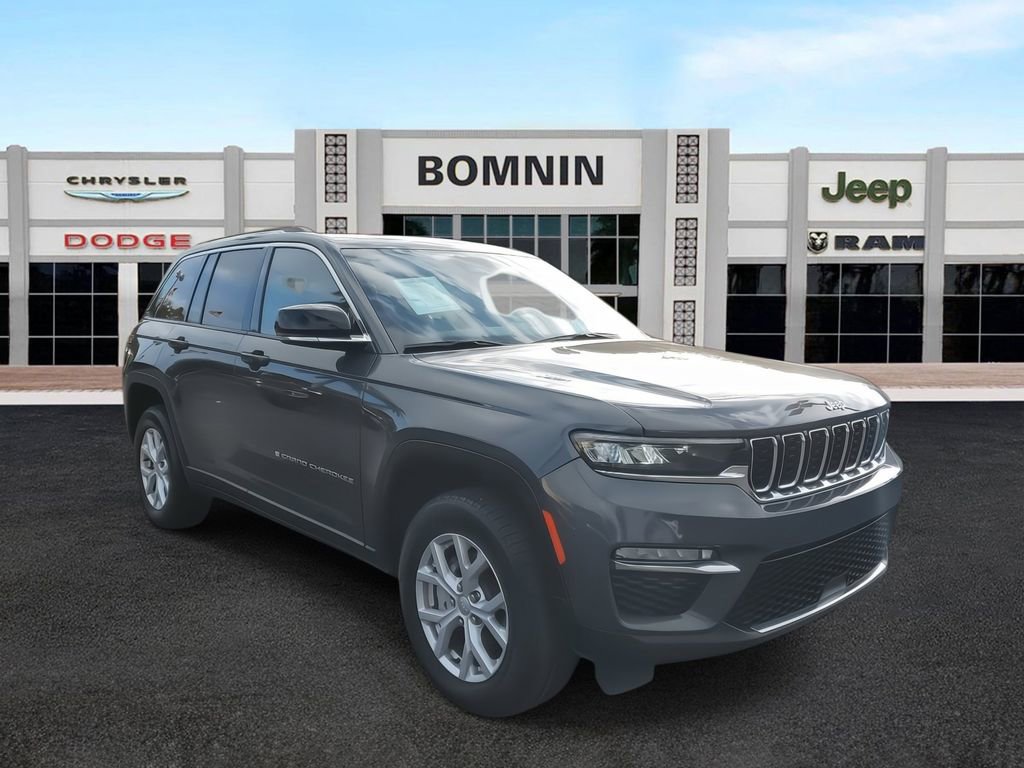Used 2022 Jeep Grand Cherokee Limited image 2