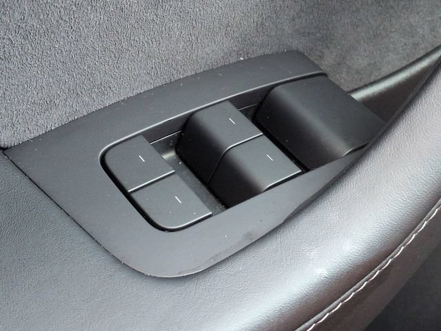 Used 2022 Tesla Model 3 Long Range AWD/4WD image 24