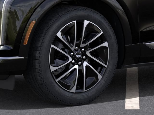 New 2026 Cadillac Optiq Sport 2 w/ LPO, Floor Liner Package AWD/4WD image 10