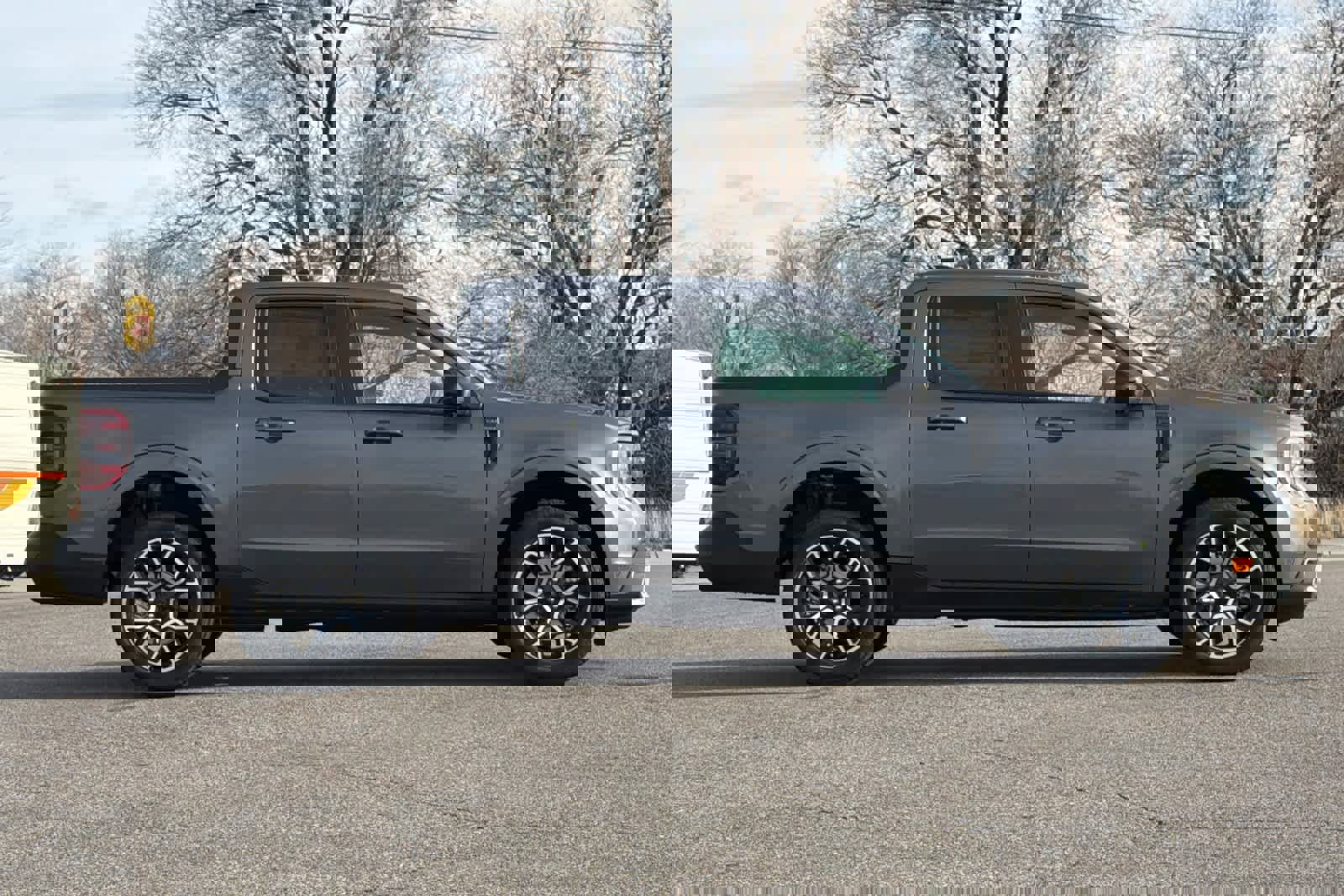 New 2026 Ford Maverick Lariat w/ 4K Tow Package image 15