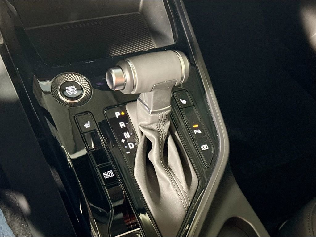 Certified 2023 Kia Niro EX image 19
