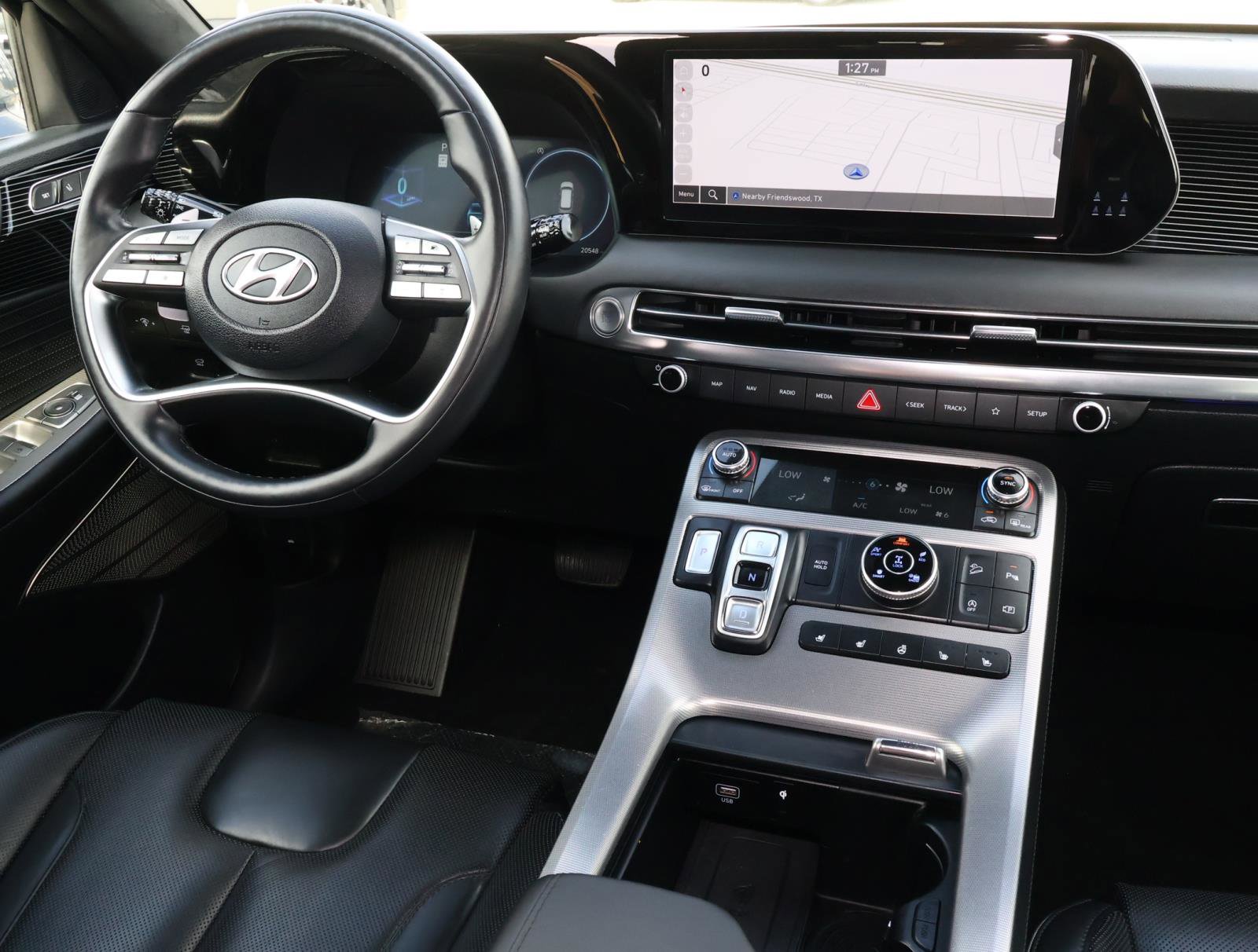 Used 2024 Hyundai Palisade Calligraphy image 9