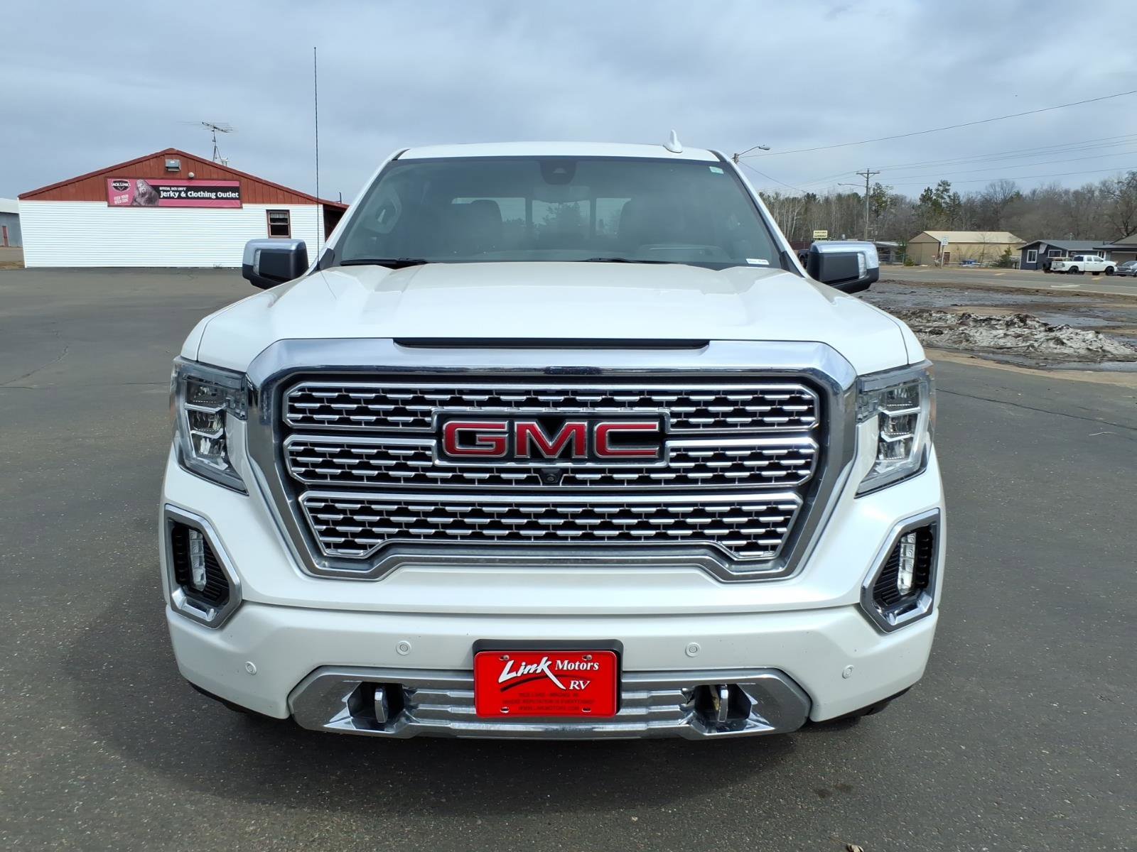 Used 2019 GMC Sierra 1500 Denali w/ Technology Package image 9
