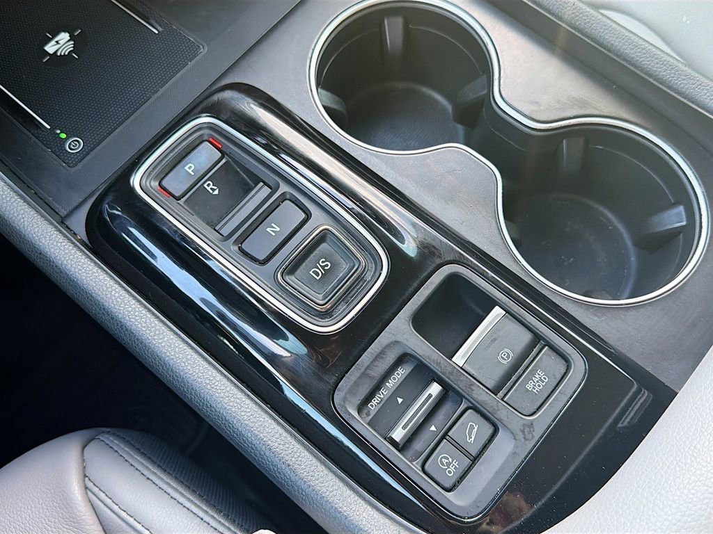 Used 2024 Honda Pilot Touring image 17