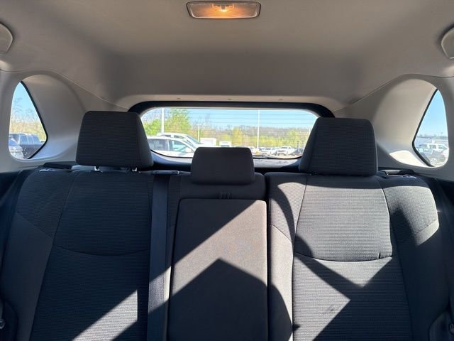 Used 2019 Toyota RAV4 LE image 31