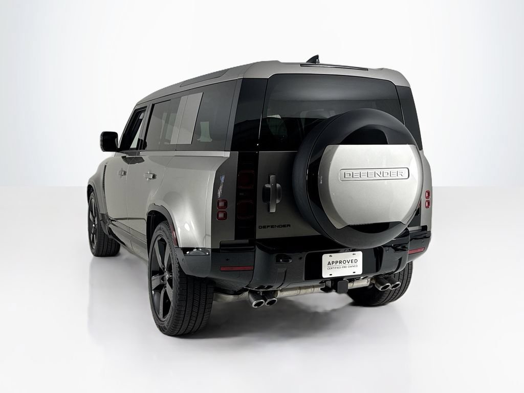 Used 2025 Land Rover Defender 110 X-Dynamic SE AWD/4WD image 3