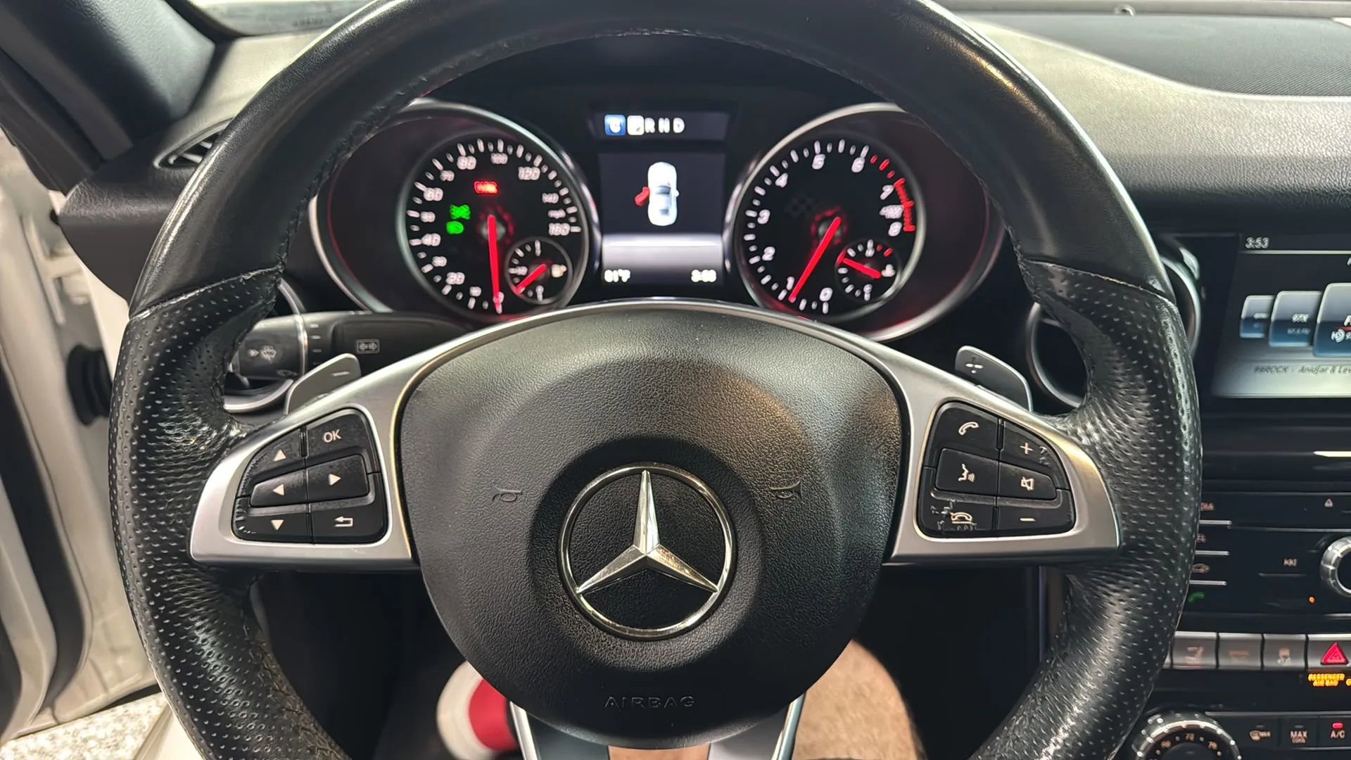 Used 2020 Mercedes-Benz SLC 300 image 14