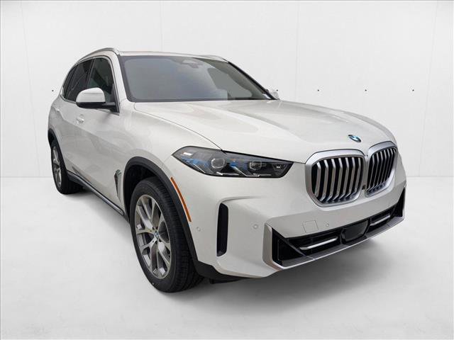 Used 2026 BMW X5 xDrive40i w/ Parking Assistance Package image 6