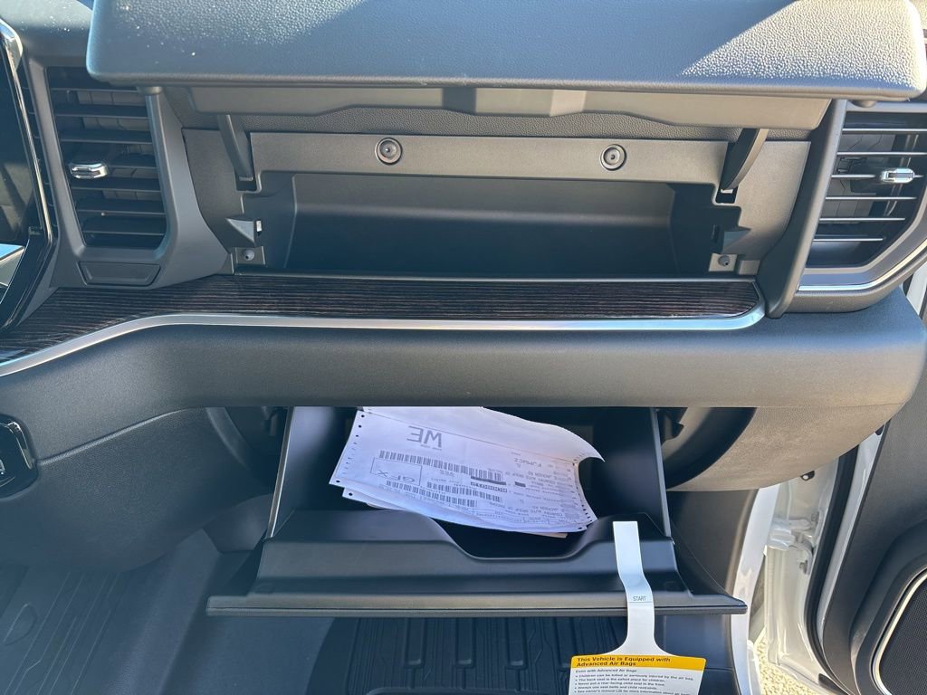 Used 2026 GMC Sierra 1500 Elevation image 23