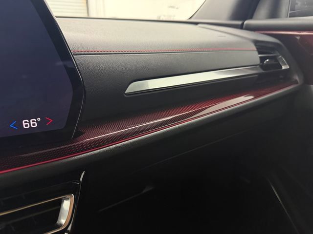 Used 2025 Chevrolet Traverse RS w/ LPO, Floor Liner Package FWD image 22
