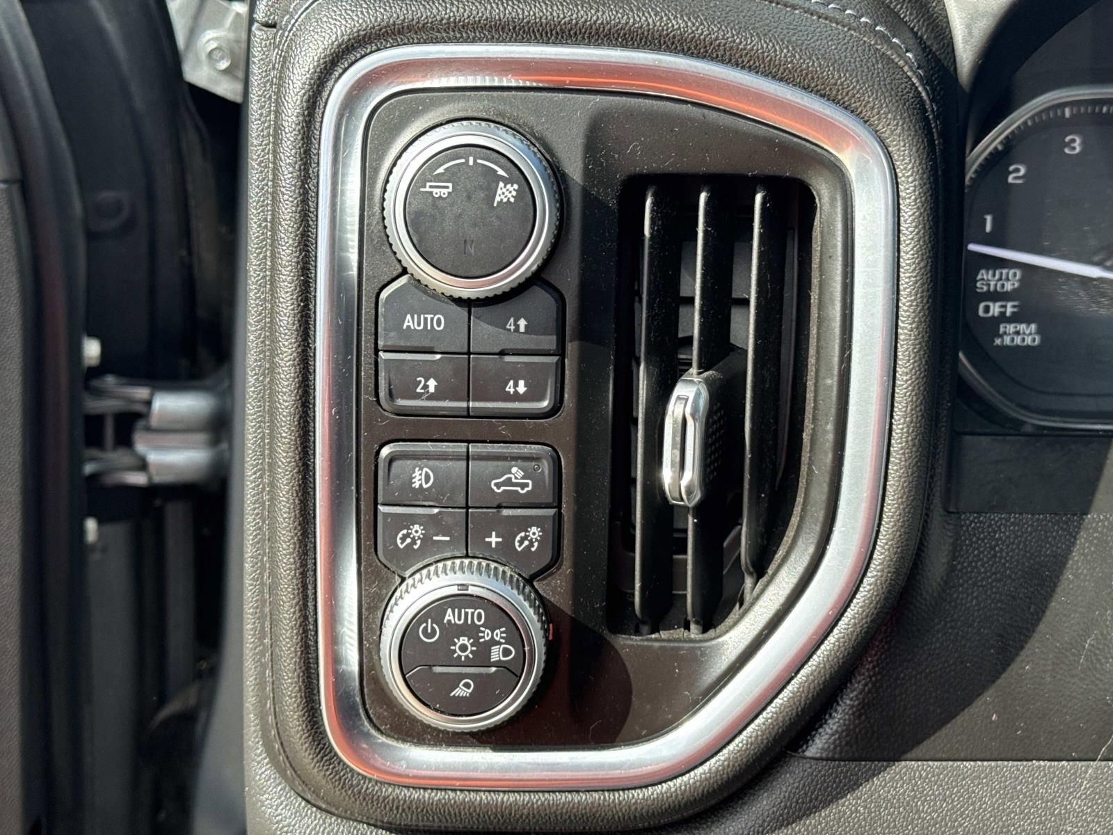 Used 2019 GMC Sierra 1500 SLT w/ SLT Premium Plus Package image 19