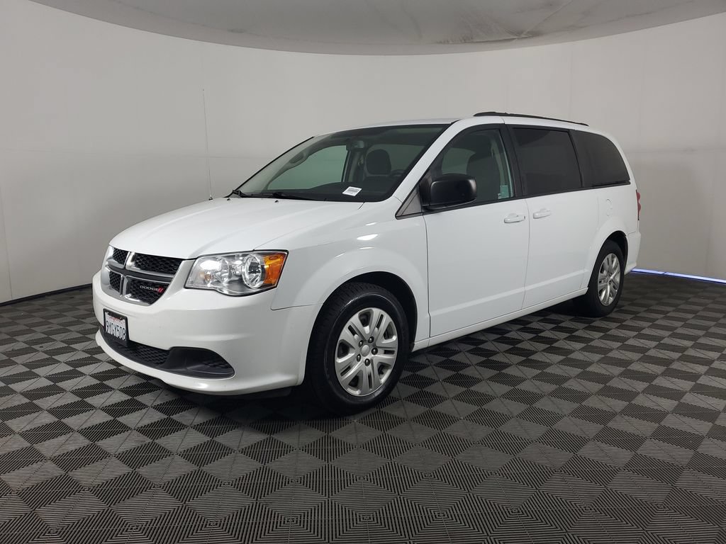 Used 2018 Dodge Grand Caravan SE w/ UConnect Hands-Free Group FWD image 8