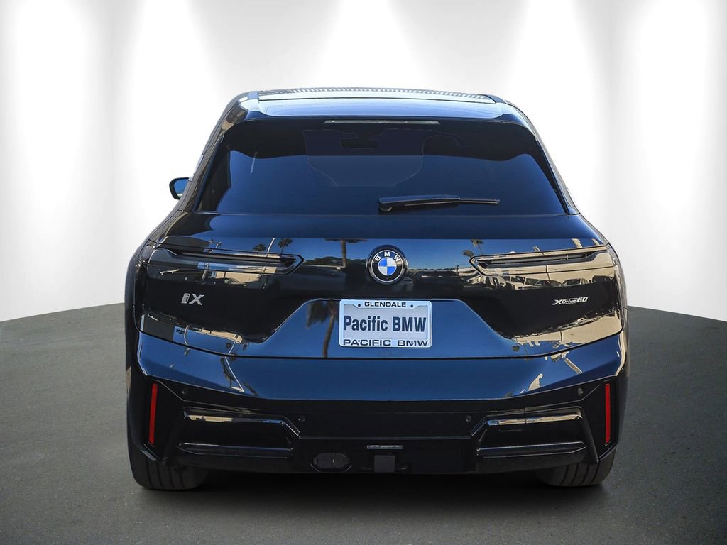 Used 2026 BMW iX xDrive60 w/ M Sport Package AWD/4WD image 5
