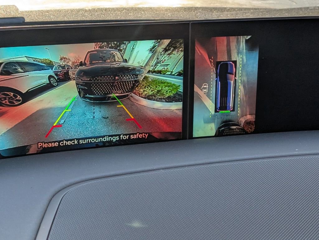 New 2026 Lincoln Navigator L Reserve AWD/4WD image 19