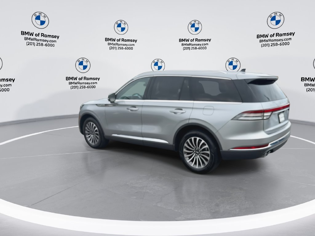 Used 2023 Lincoln Aviator AWD w/ Premium Package image 6