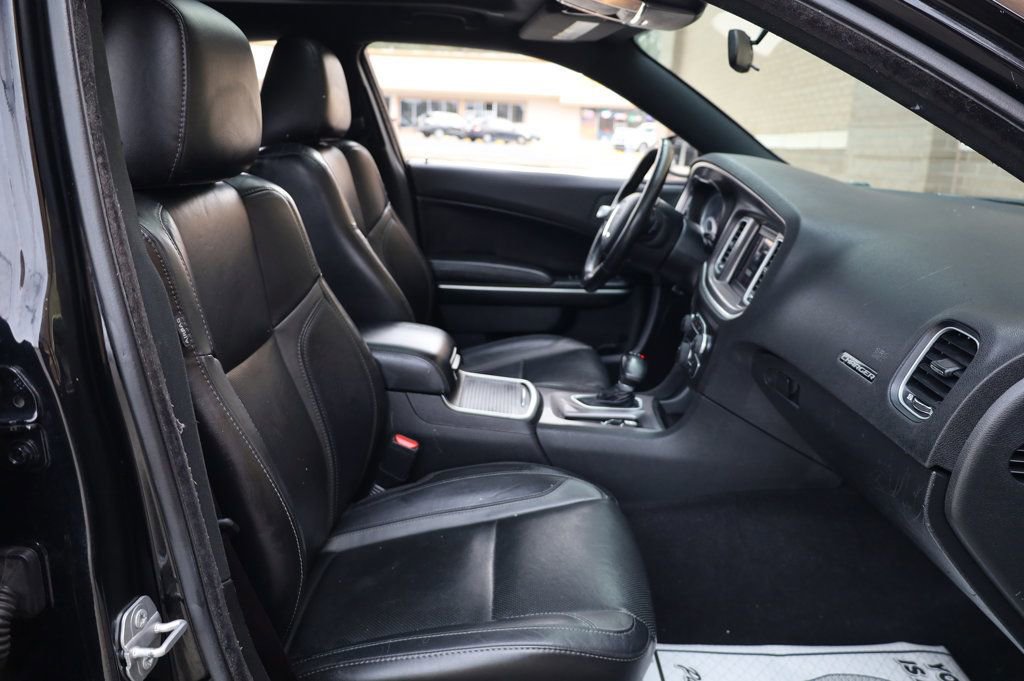 Used 2022 Dodge Charger SXT w/ Leather Interior Group image 26