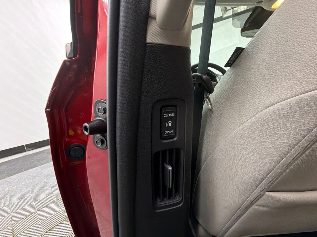 Used 2026 Honda Odyssey EX-L image 23