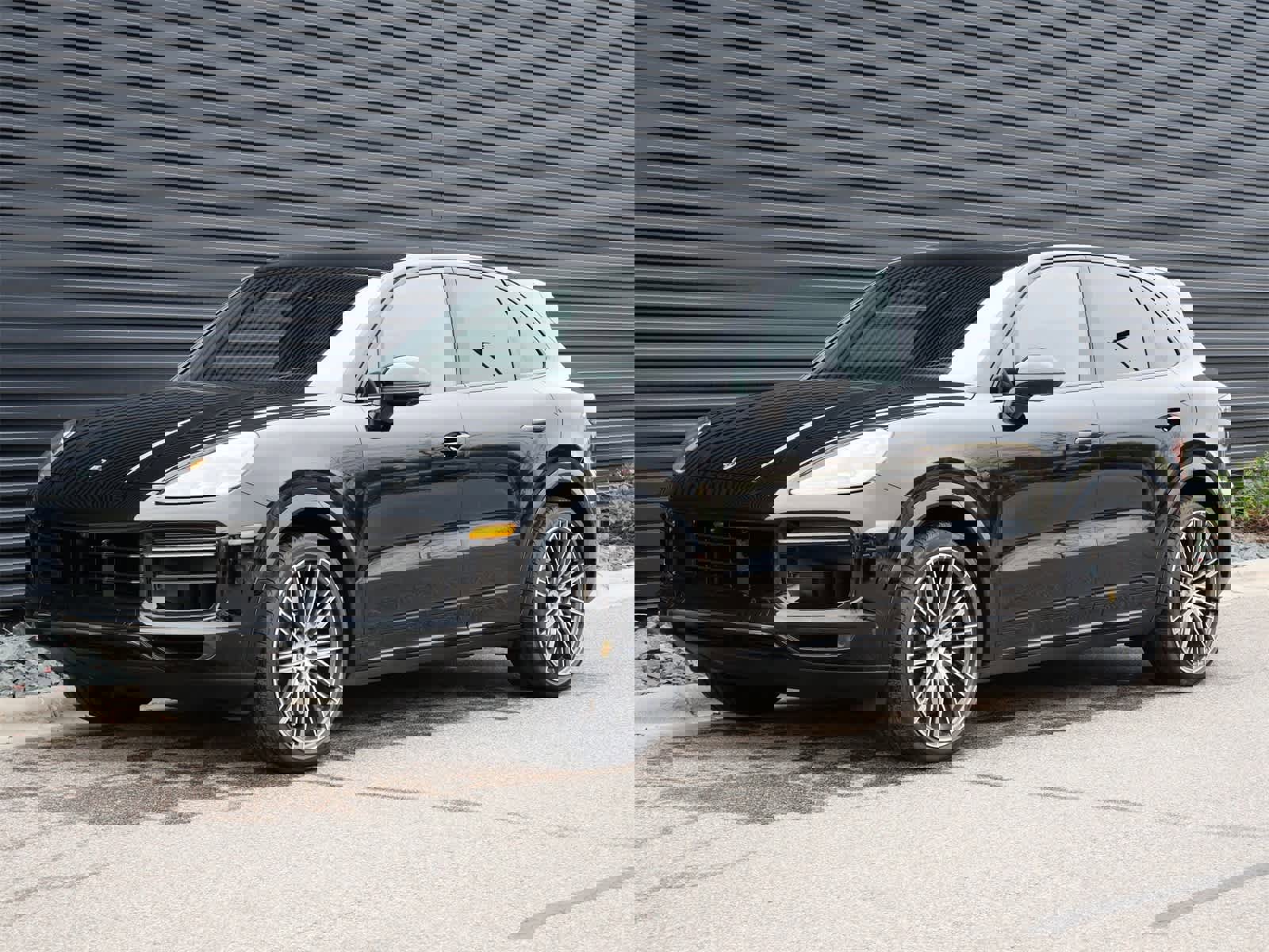 Used 2022 Porsche Cayenne Turbo