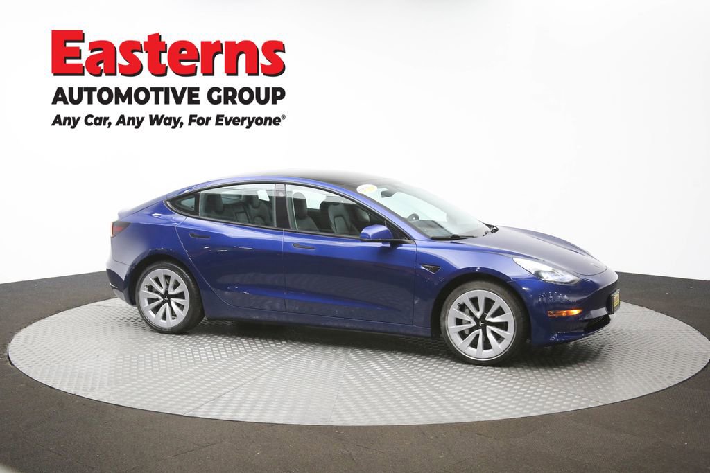 Used 2022 Tesla Model 3 Standard Range RWD image 45