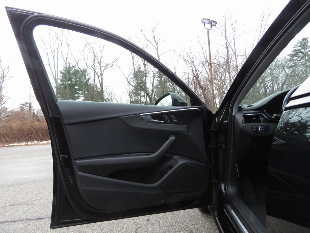 Used 2019 Audi A4 2.0T Premium image 9