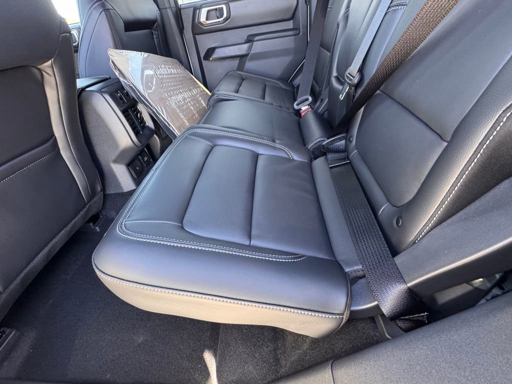 New 2026 Ford Bronco Outer Banks w/ Sasquatch Package image 25