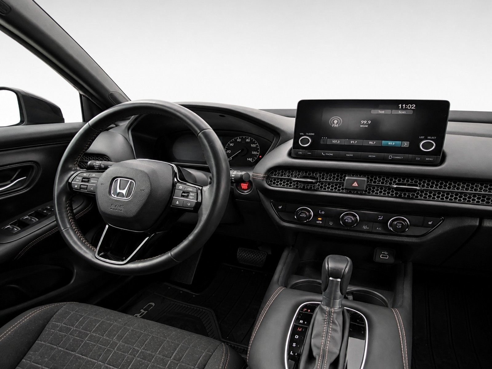 Used 2023 Honda HR-V Sport image 16