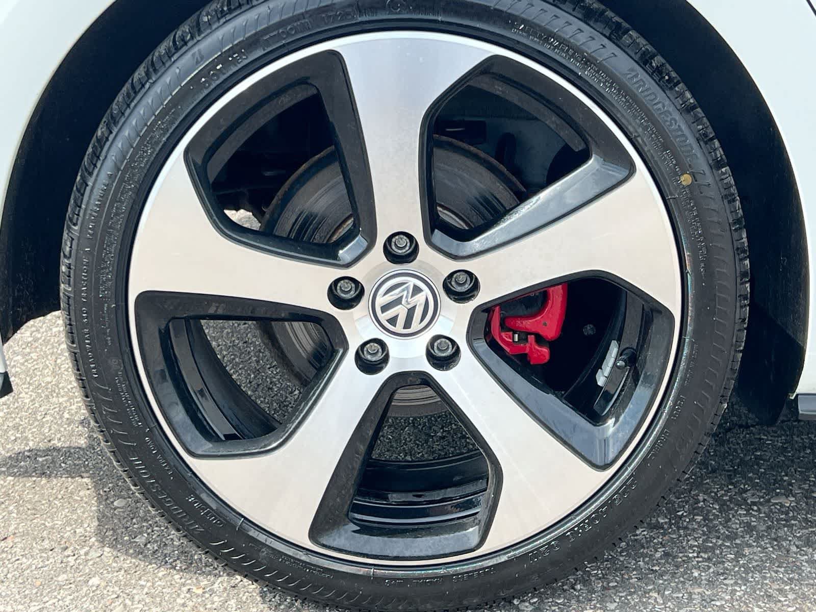 Used 2018 Volkswagen GTI S FWD image 14