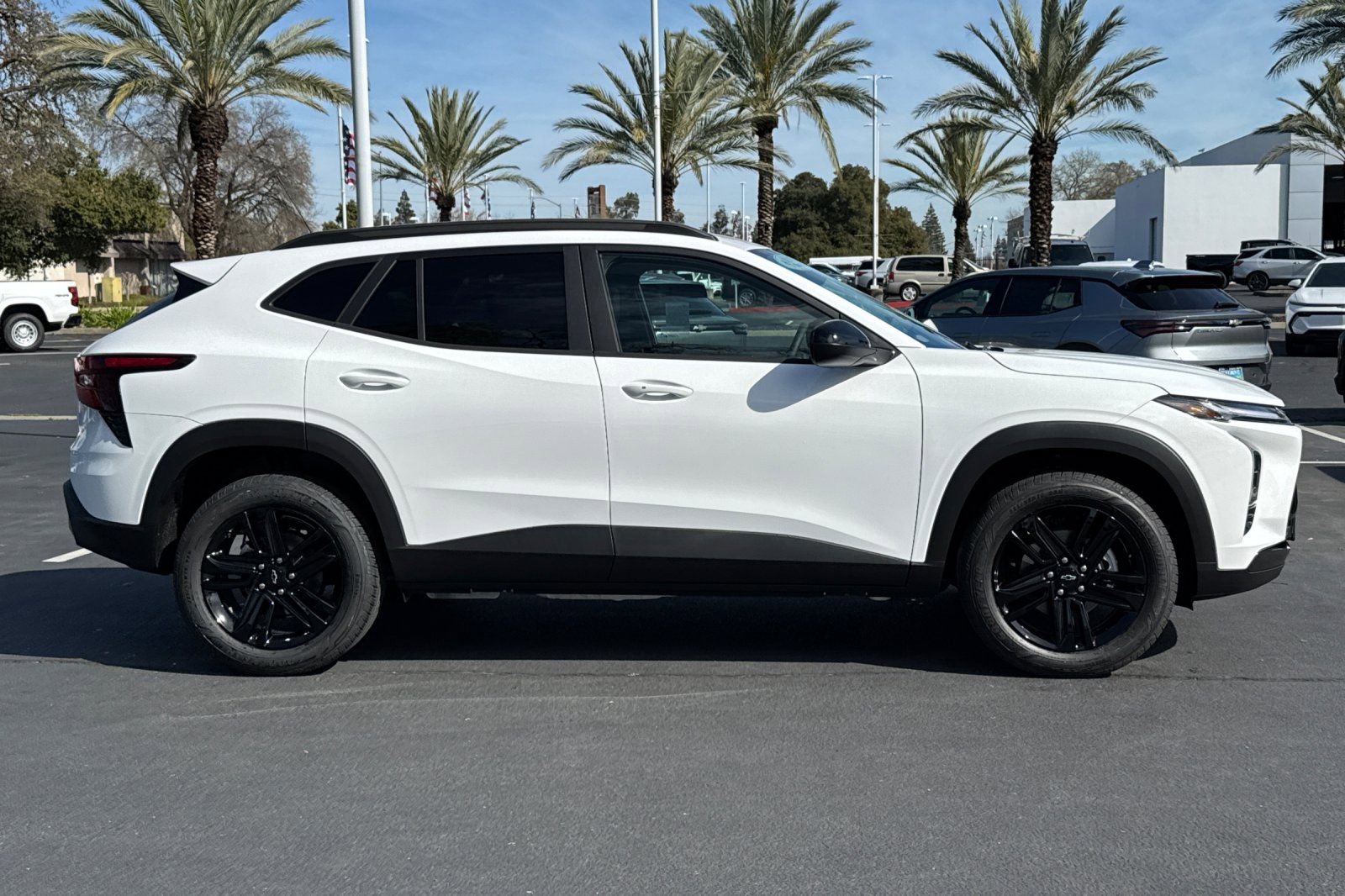 New 2026 Chevrolet Trax ACTIV w/ Driver Confidence Package image 2