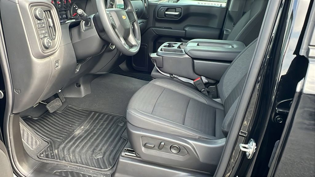 New 2025 Chevrolet Silverado 1500 Custom image 12